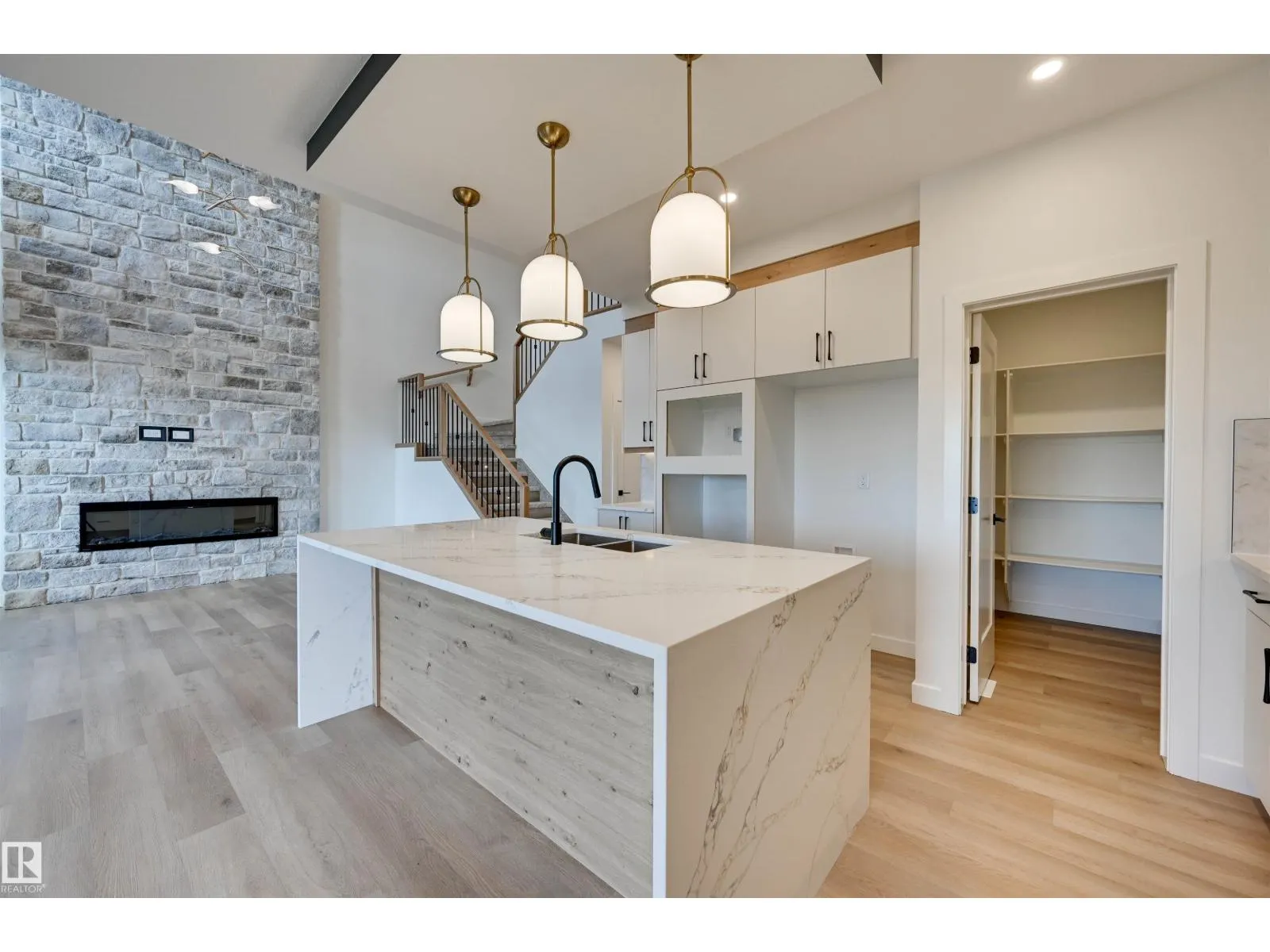 10 Owl Ridge CL