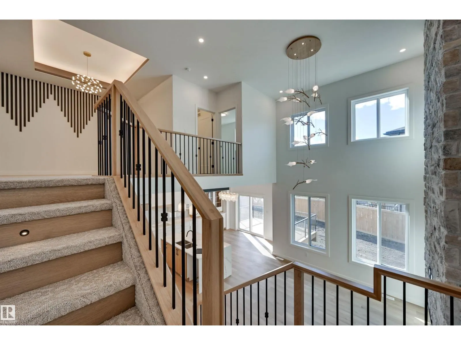 10 Owl Ridge CL