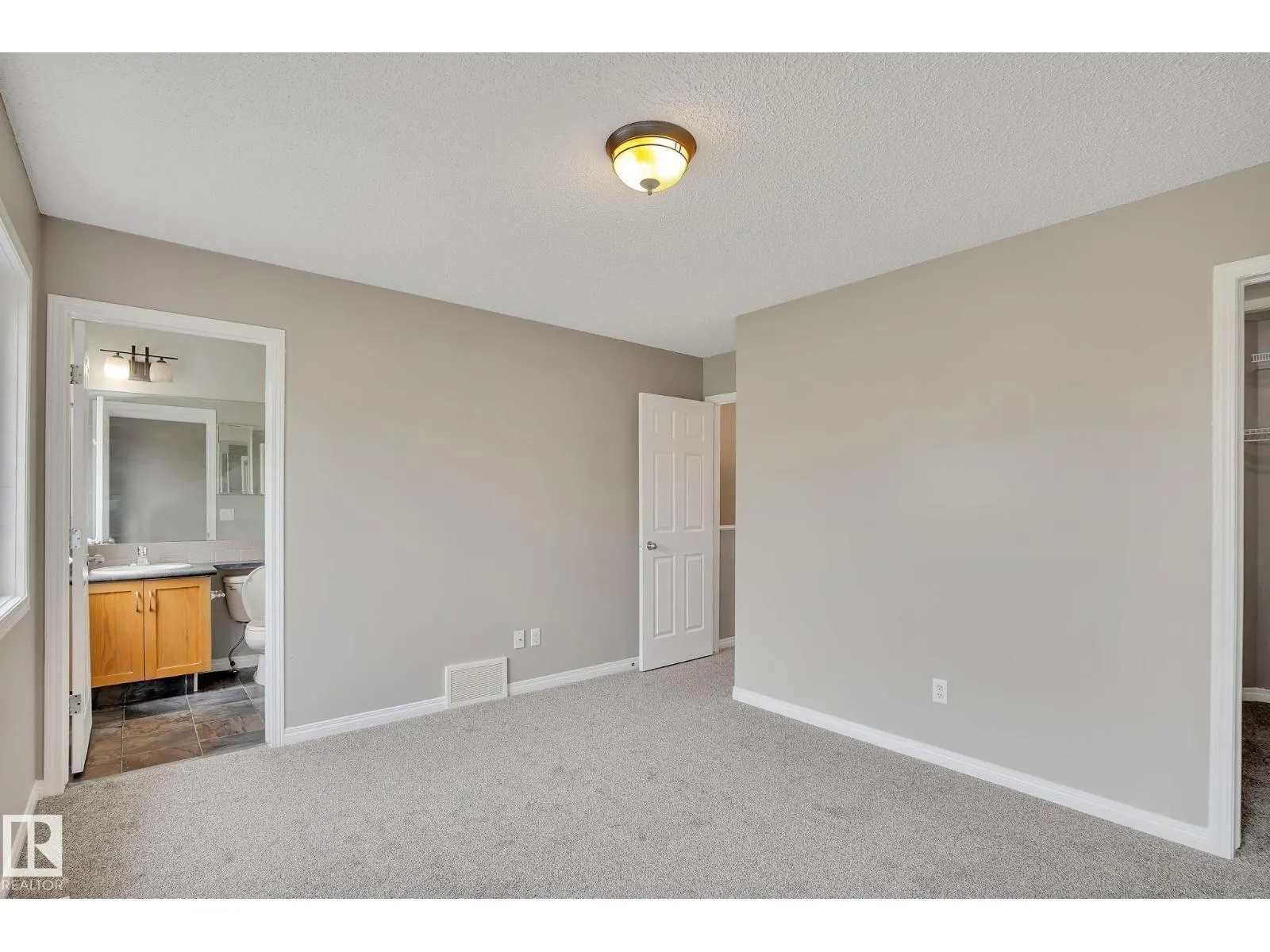 14771 141 ST NW