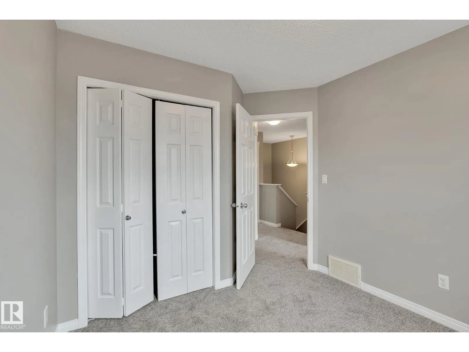 14771 141 ST NW