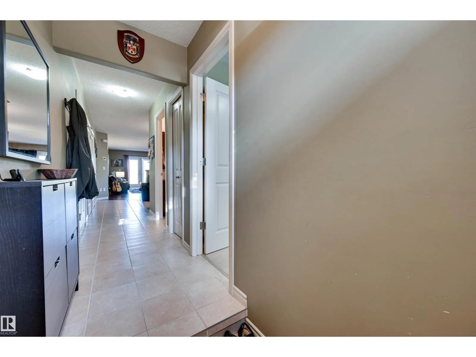 #49 10 WOODCREST LN