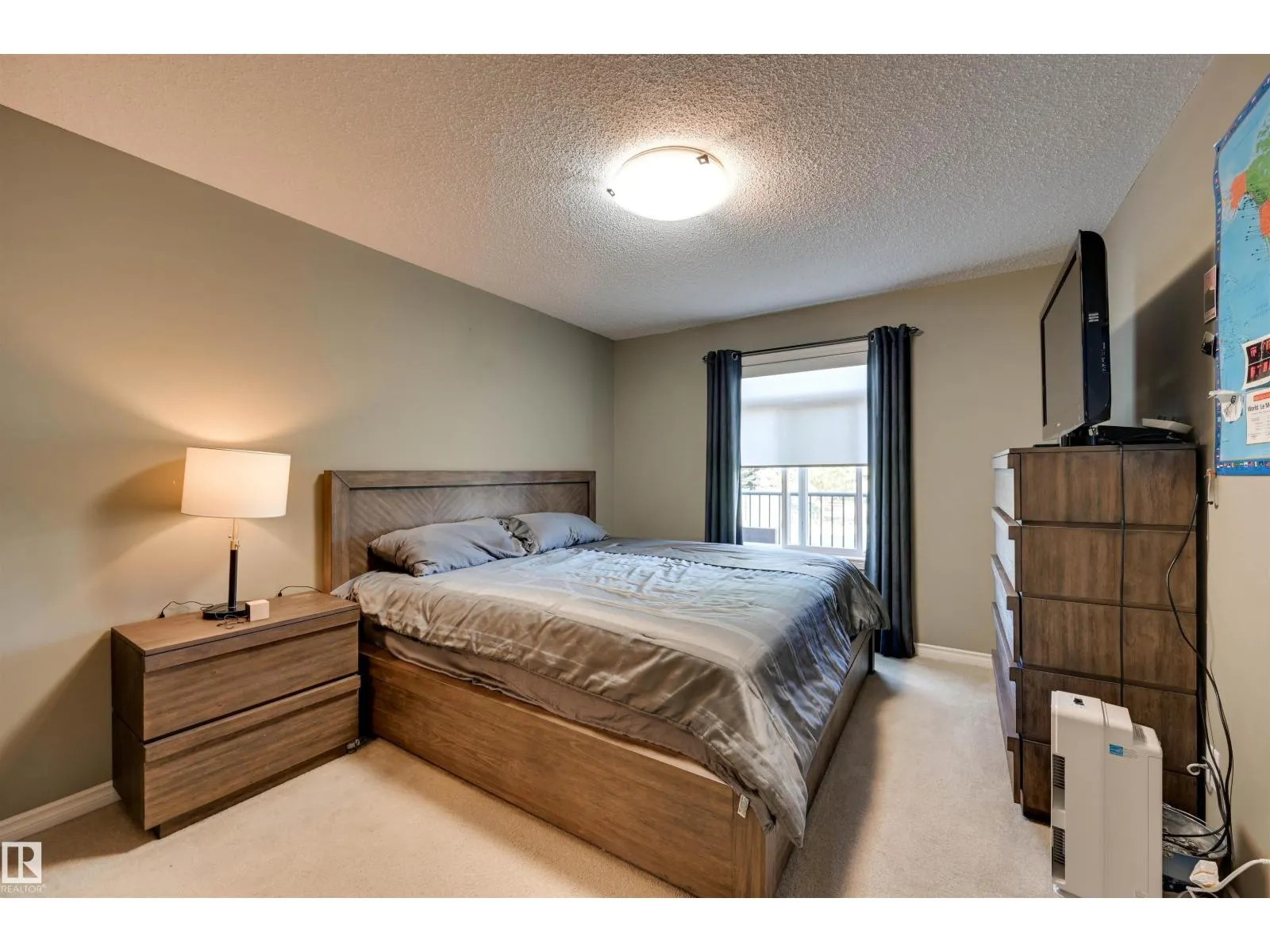 #49 10 WOODCREST LN