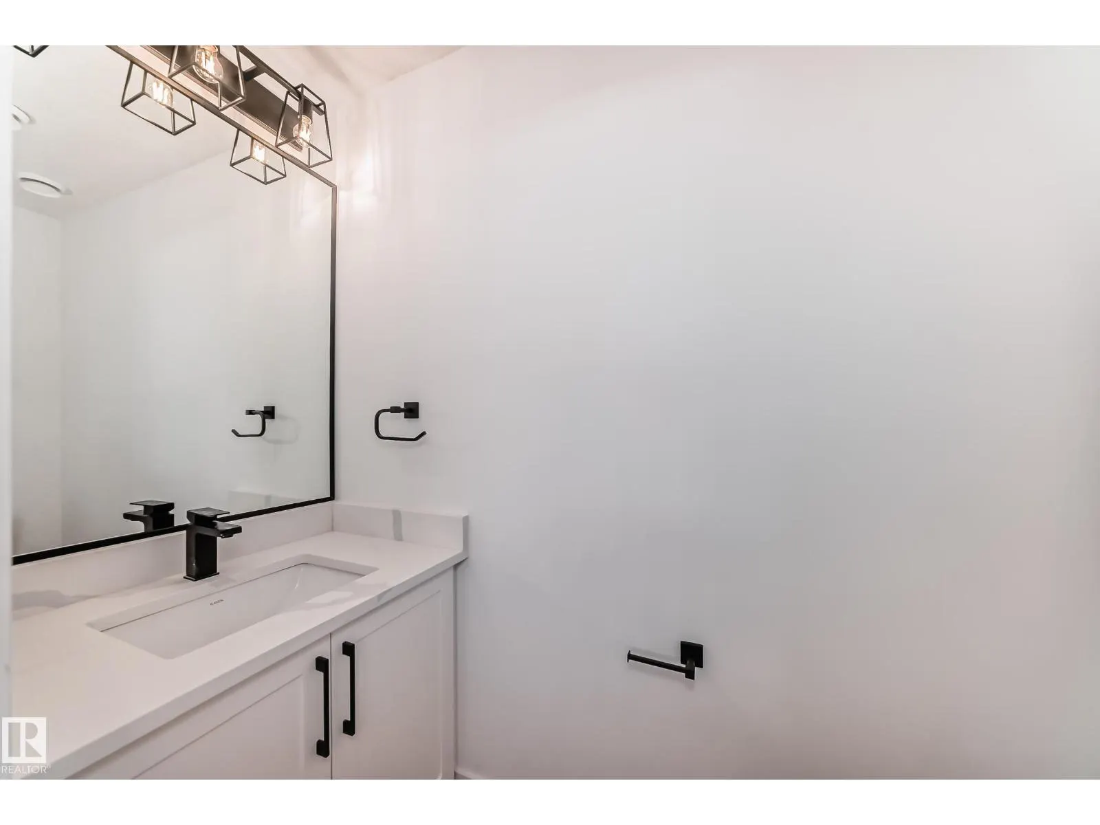 11519 & 11521 67 ST NW
