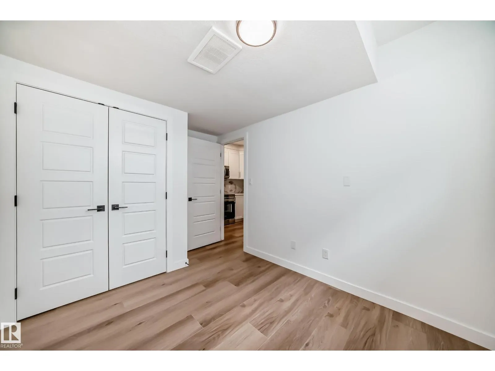 11519 & 11521 67 ST NW