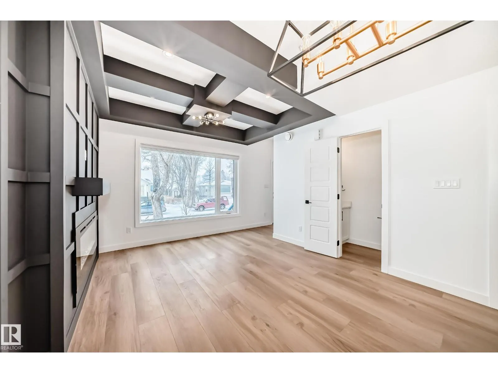 11519 & 11521 67 ST NW
