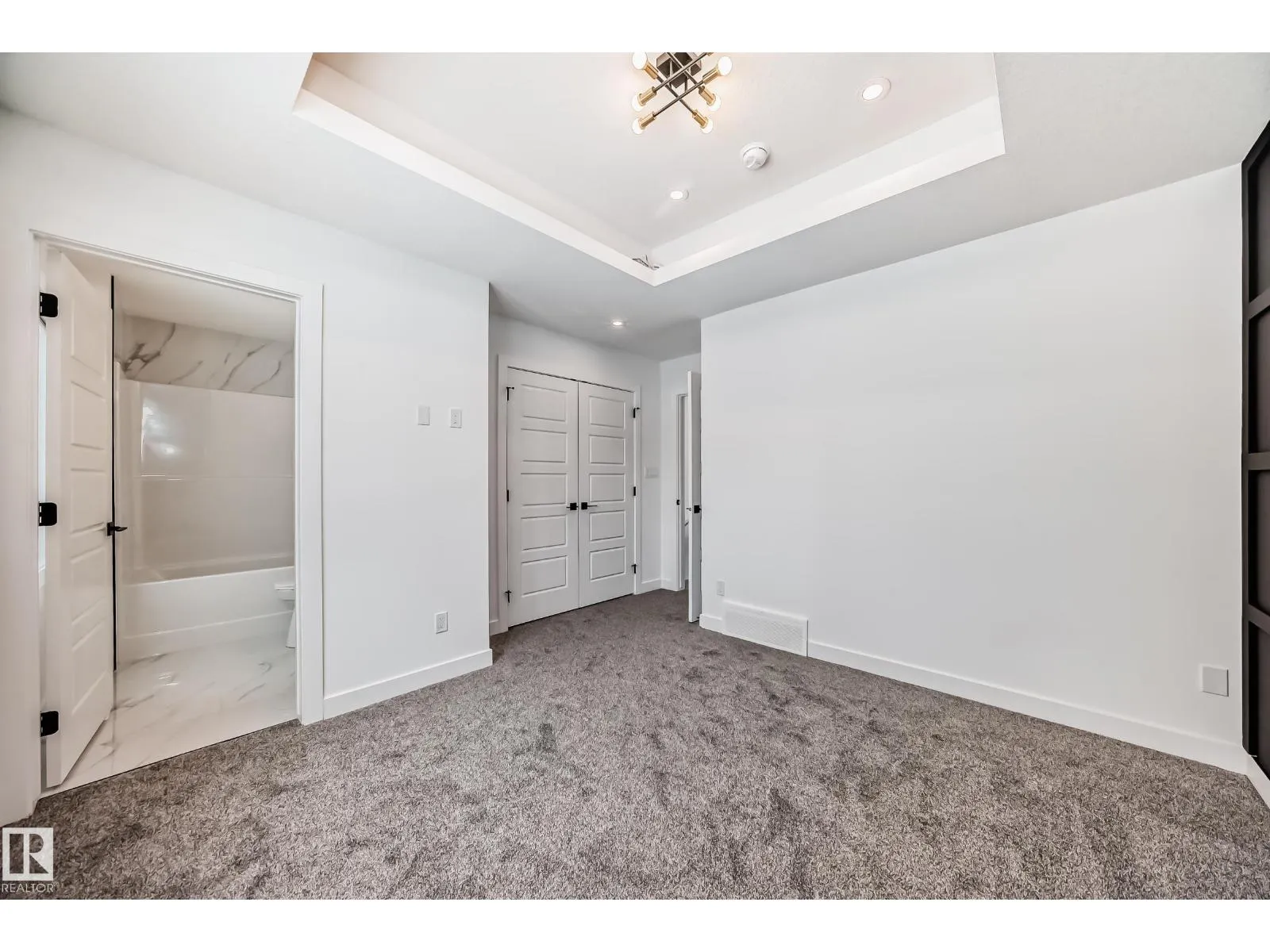 11519 & 11521 67 ST NW