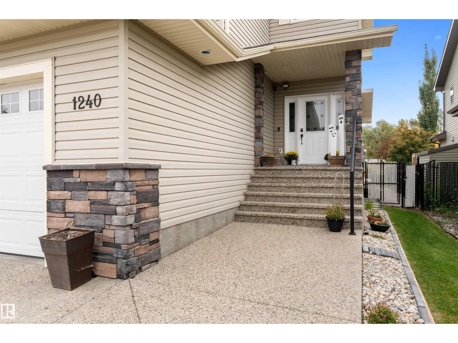 1240 WESTERRA CR