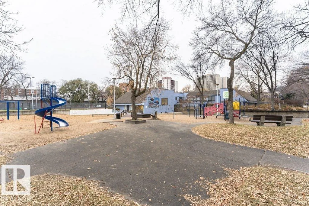 #203 8503 108 ST NW
