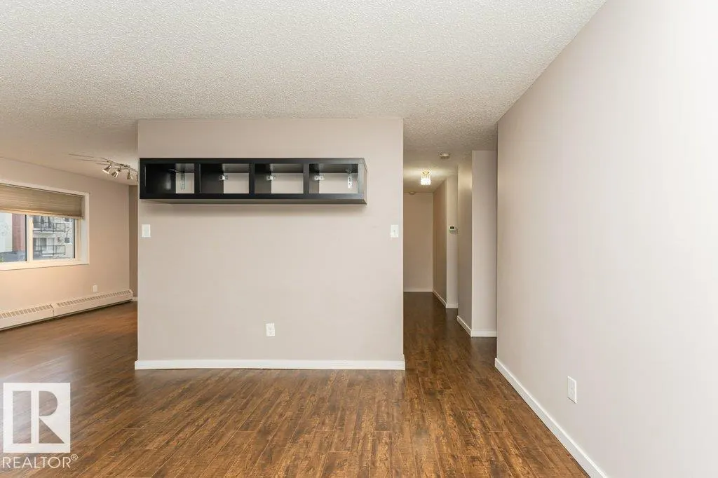 #203 8503 108 ST NW