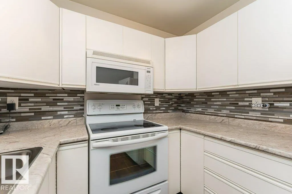 #203 8503 108 ST NW