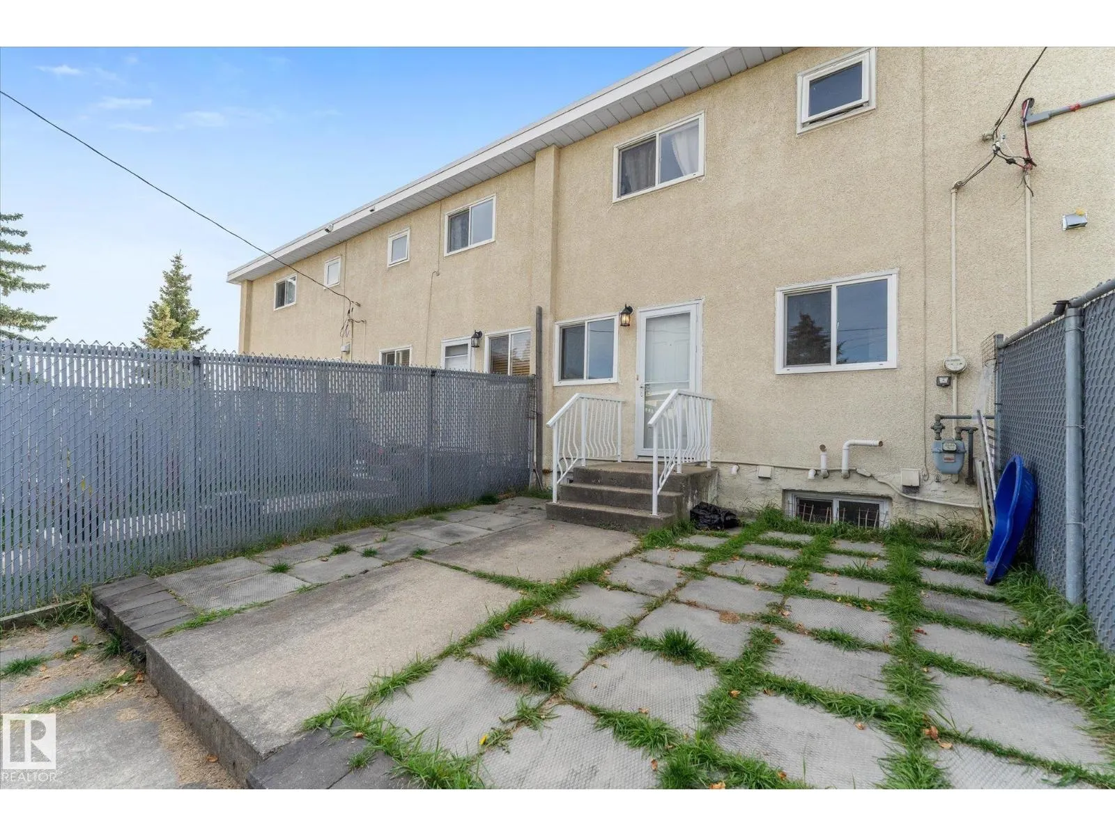 13307 89A ST NW