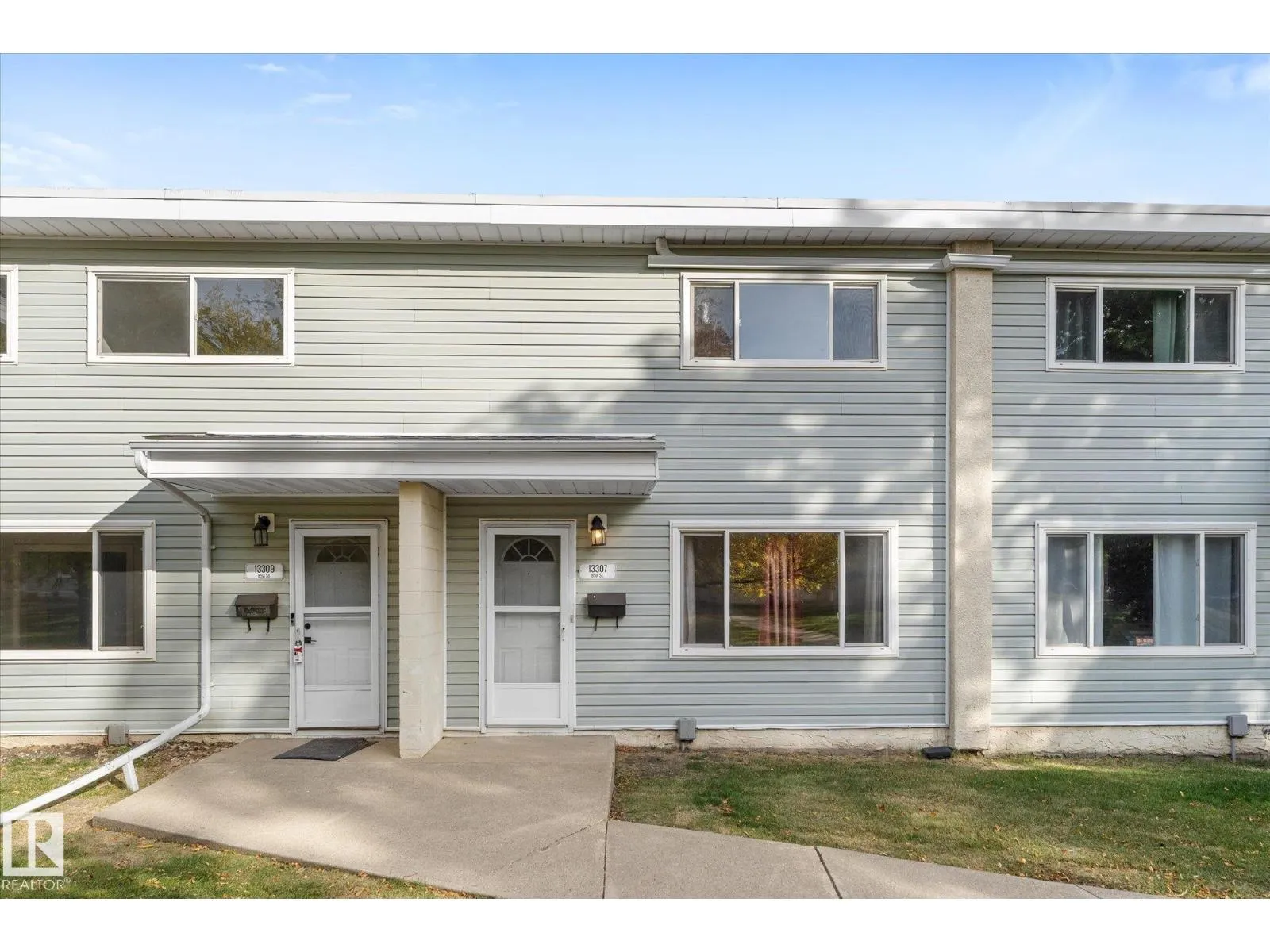 13307 89A ST NW