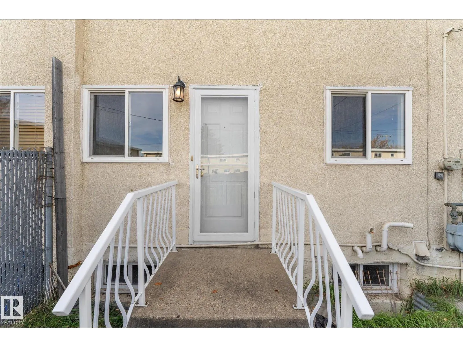 13307 89A ST NW