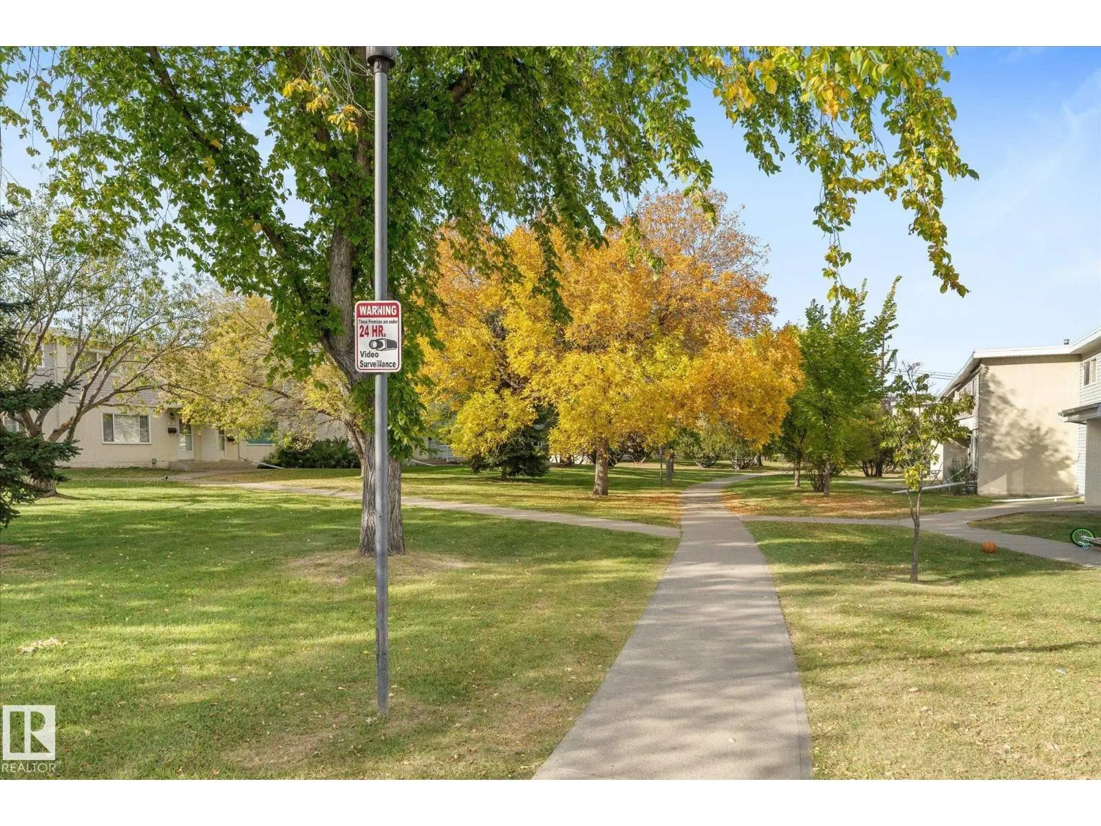 13307 89A ST NW
