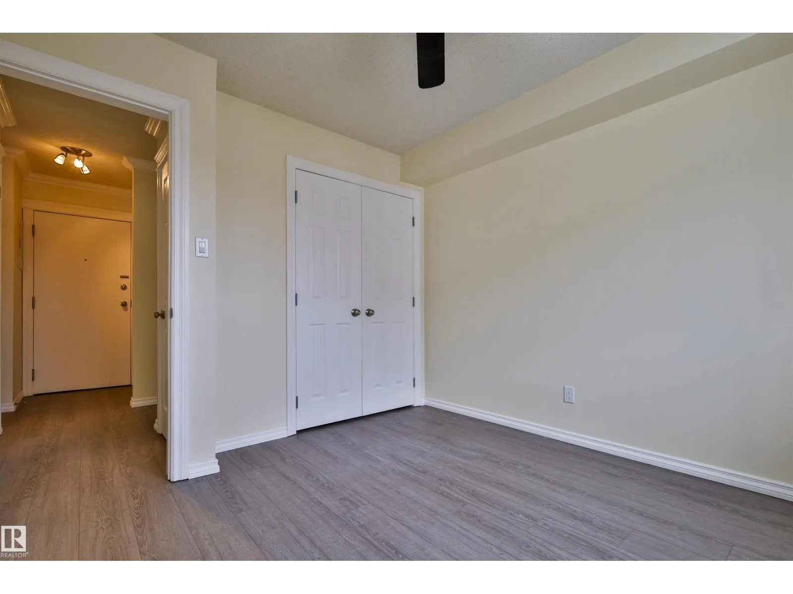 #306 10160 83 AV NW