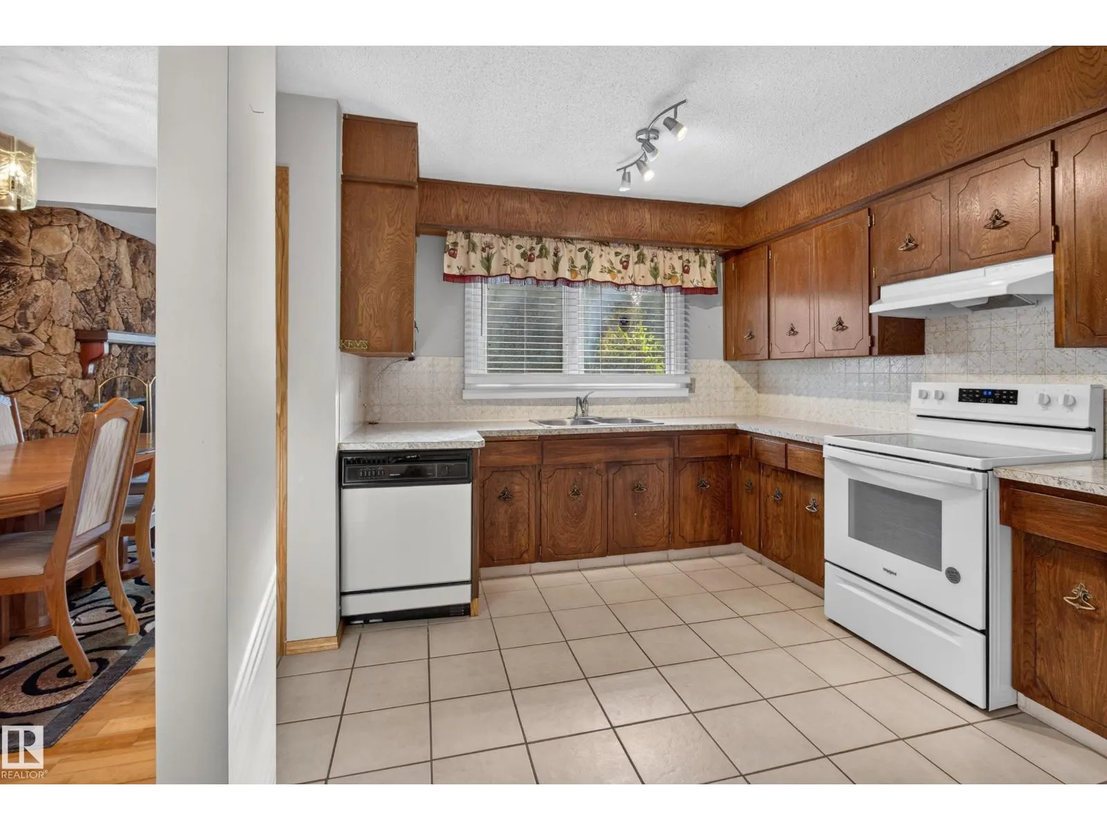 13315 30 ST NW