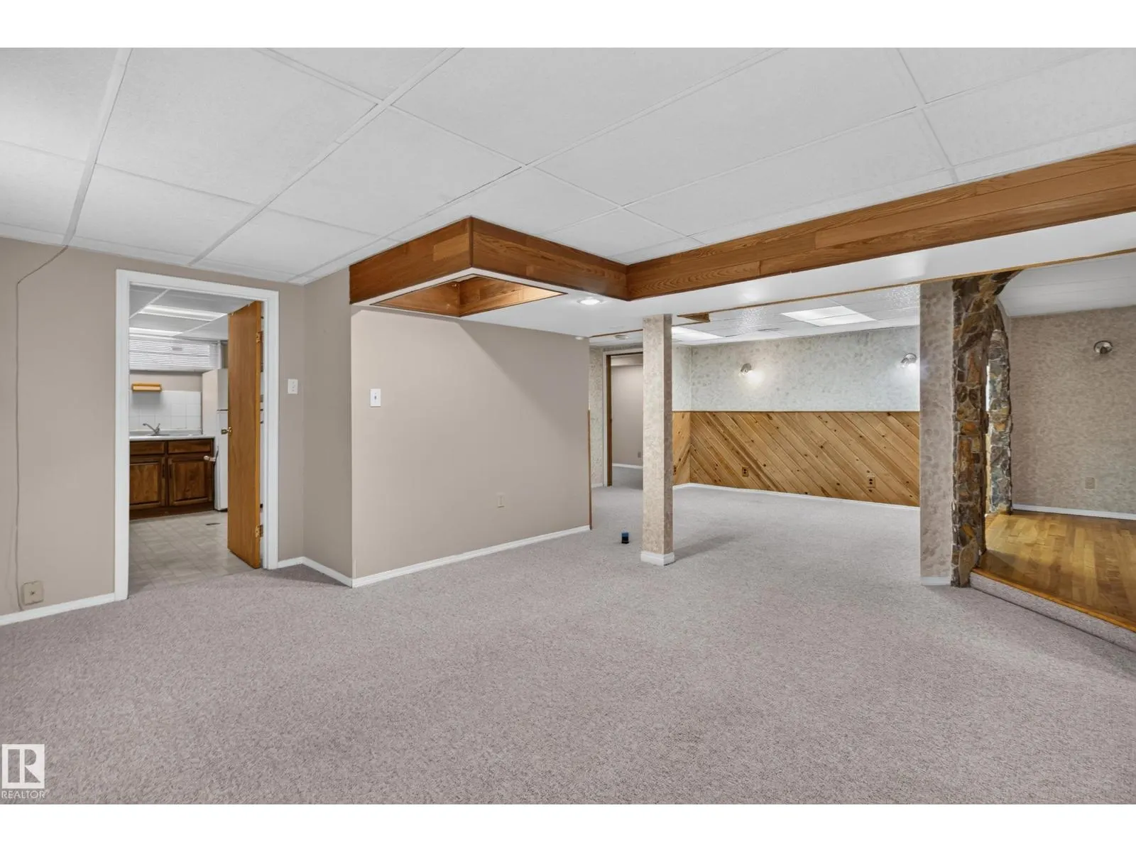 13315 30 ST NW