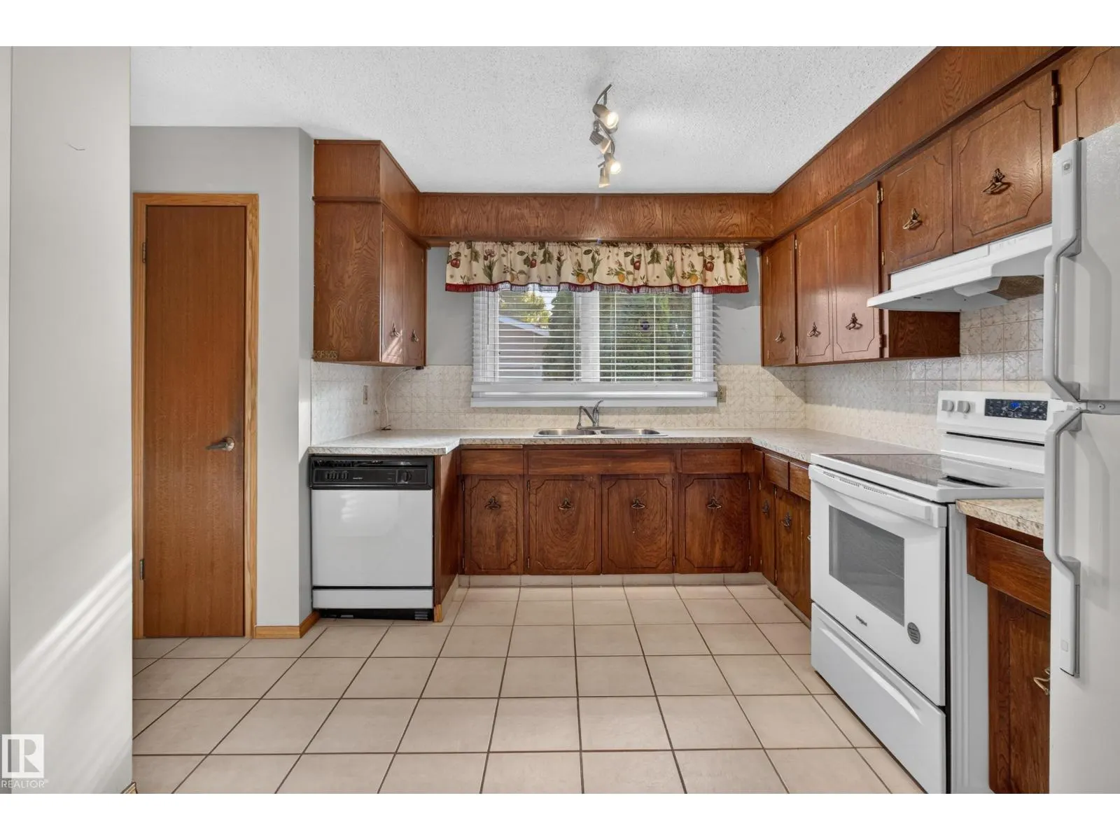 13315 30 ST NW