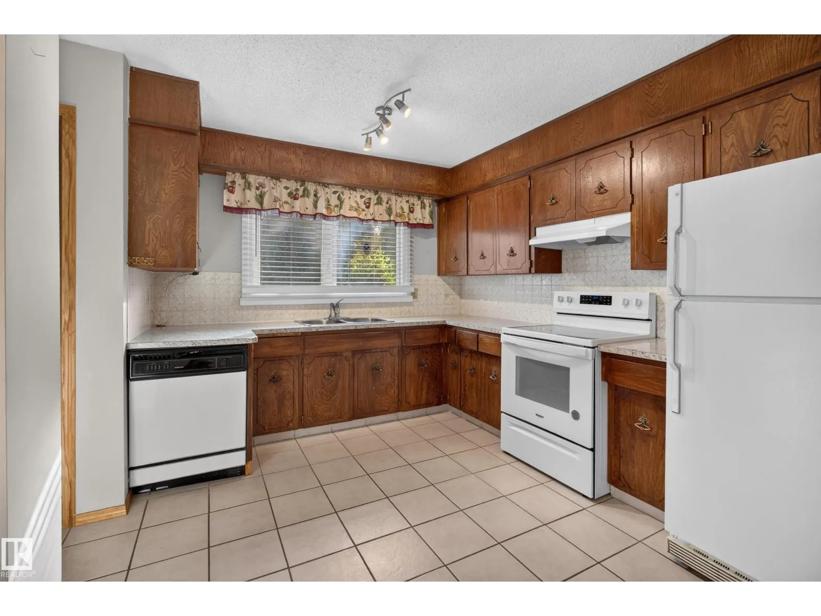 13315 30 ST NW