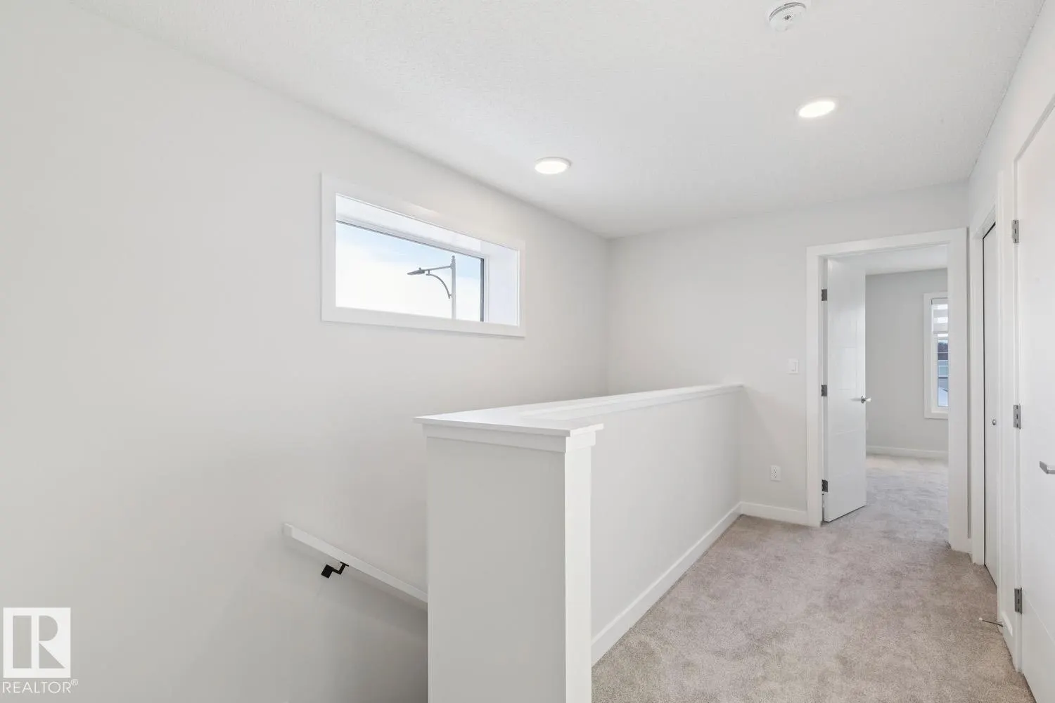 1081 BERG PL