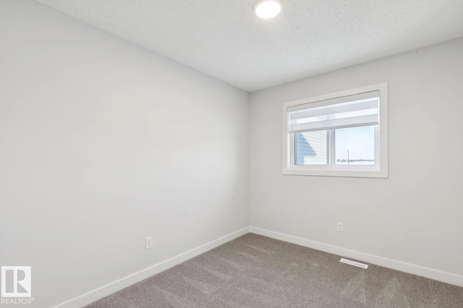 1081 BERG PL