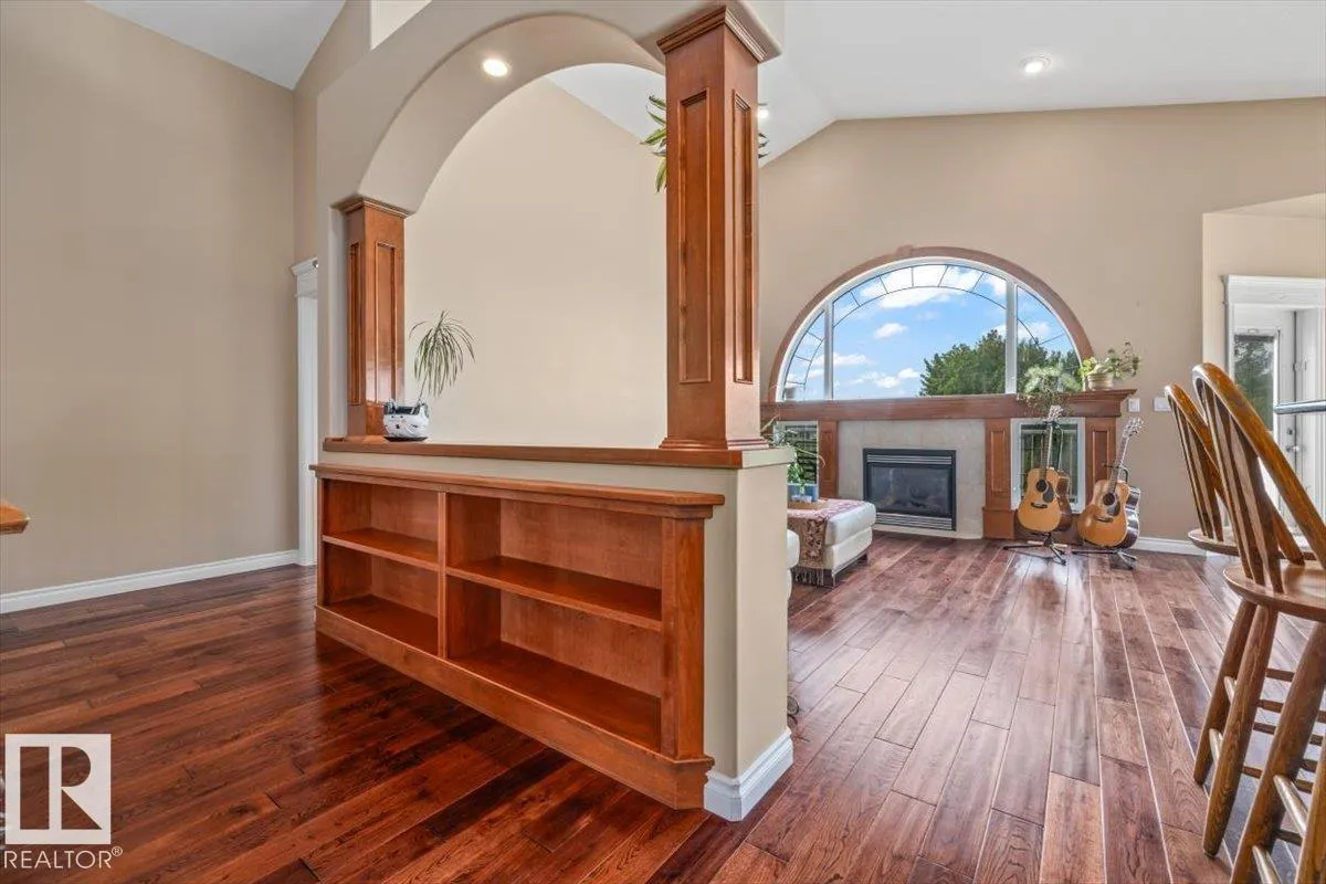 215 WESTERRA PT
