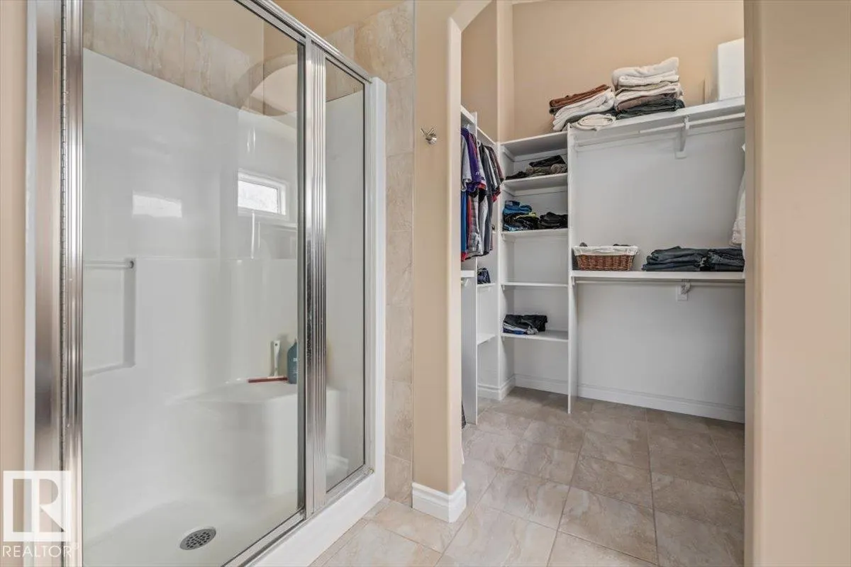215 WESTERRA PT