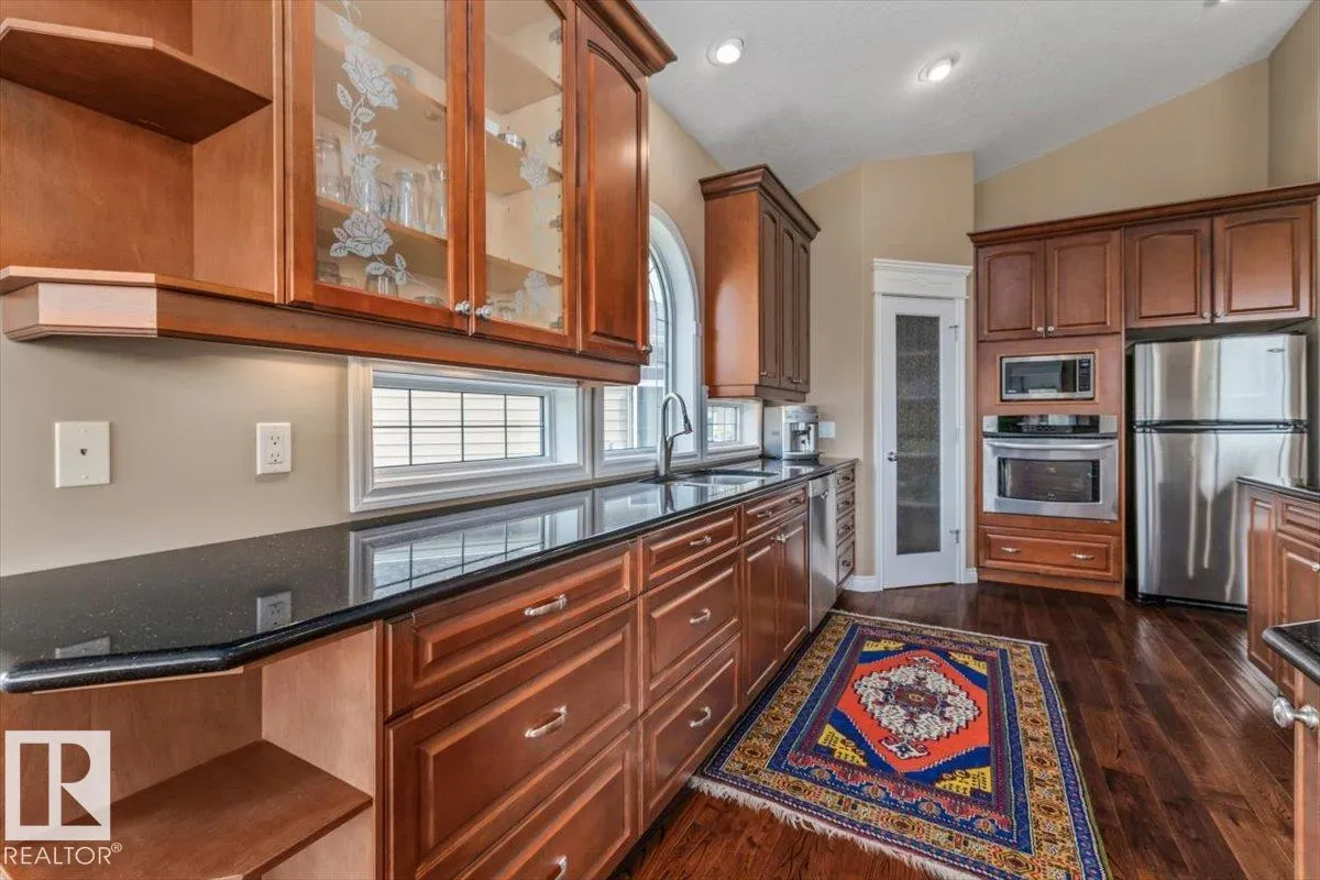 215 WESTERRA PT