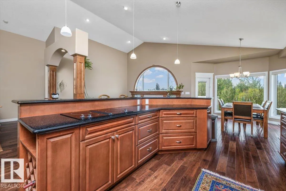215 WESTERRA PT