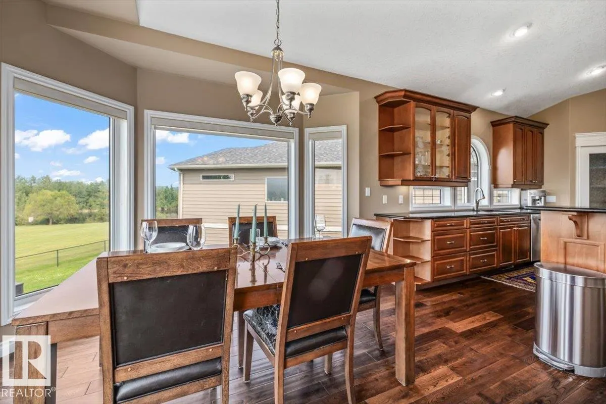 215 WESTERRA PT