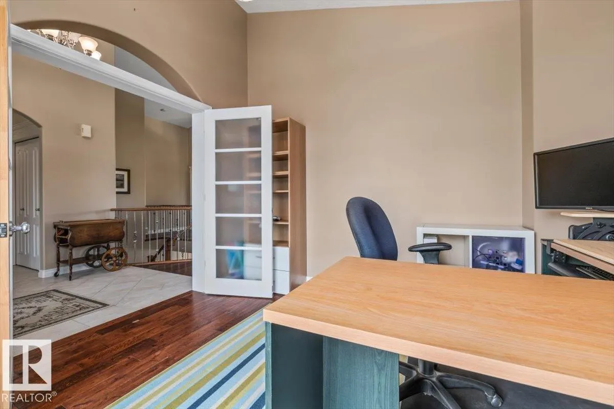 215 WESTERRA PT