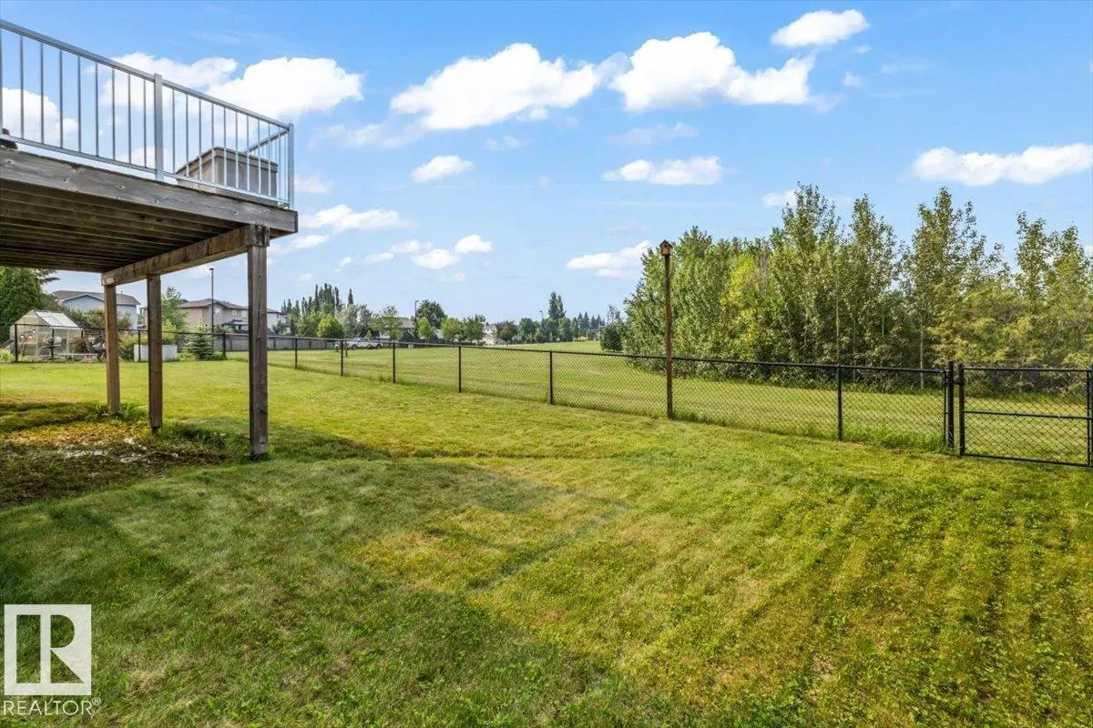 215 WESTERRA PT