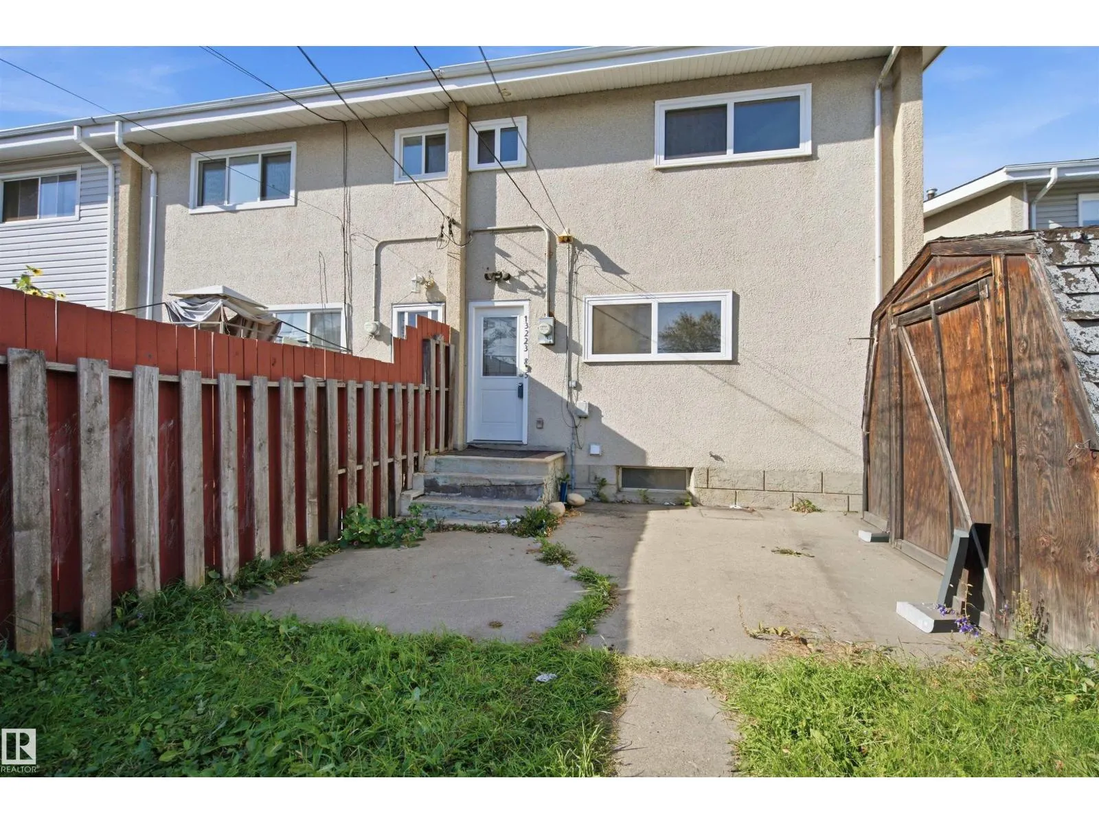 13223 85 ST NW