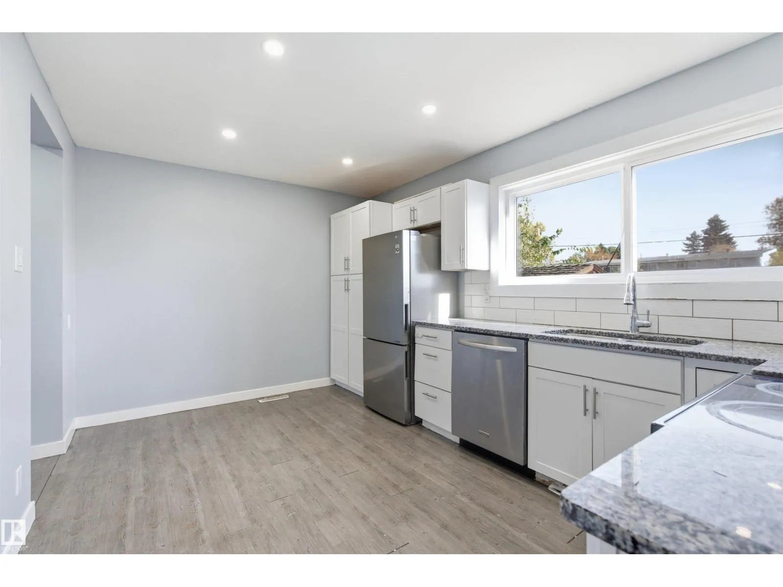 13223 85 ST NW