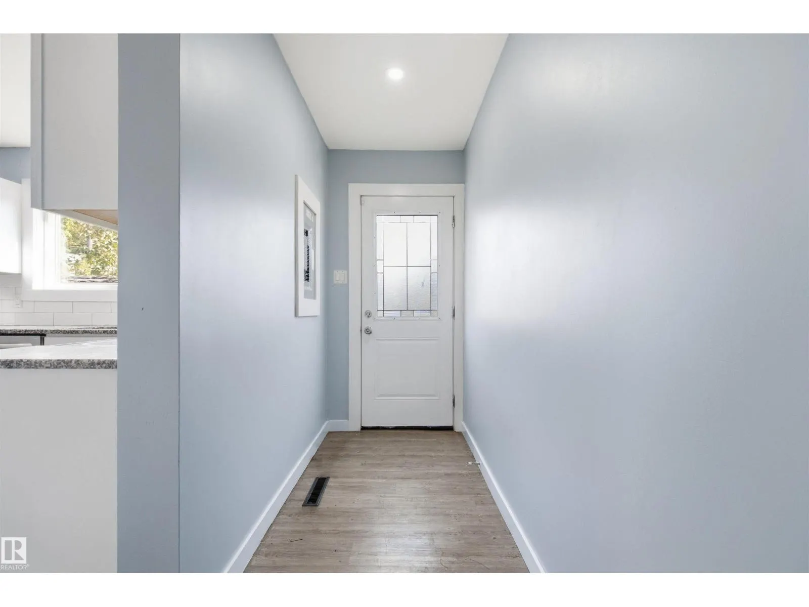 13223 85 ST NW