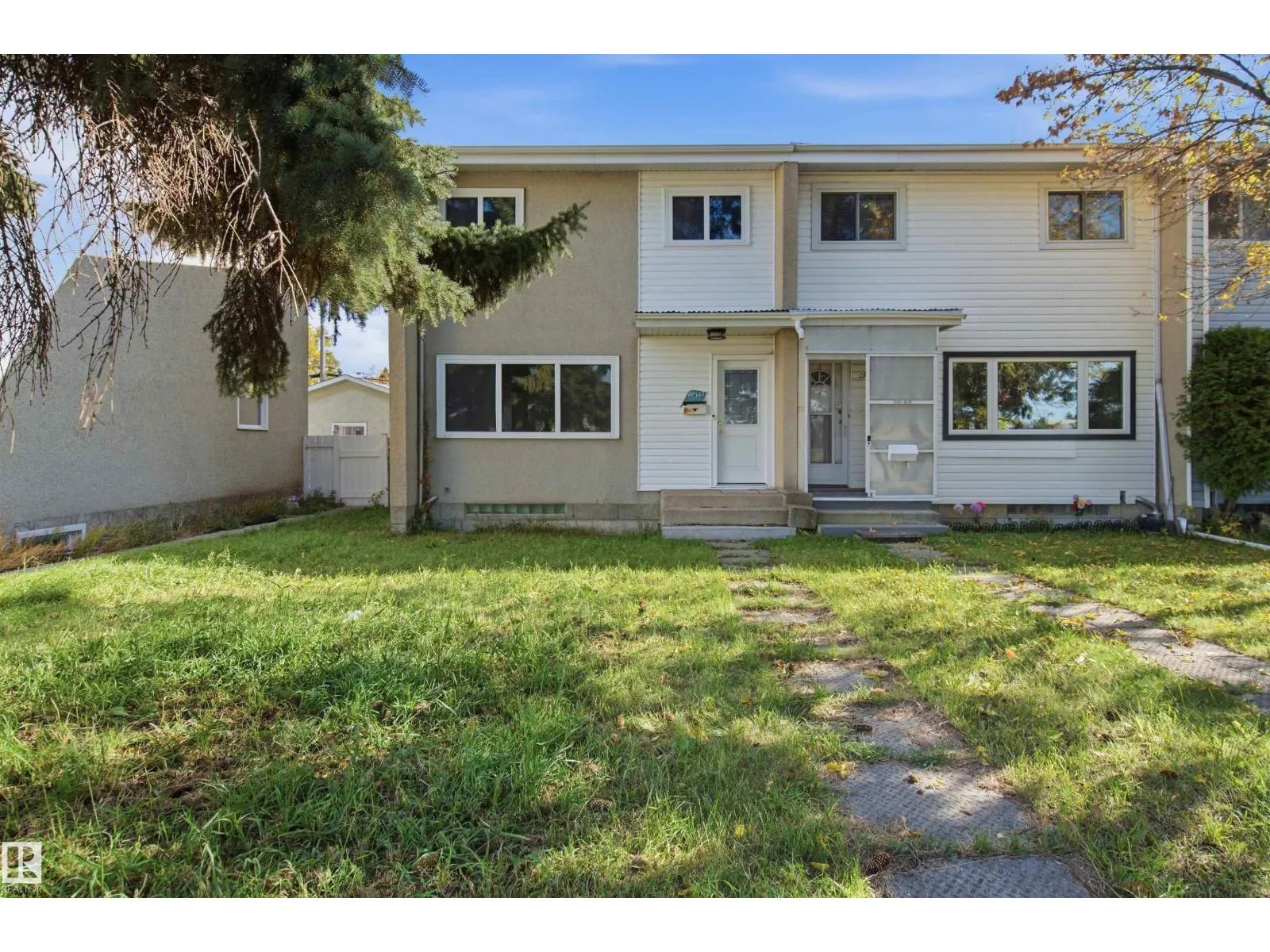 13223 85 ST NW