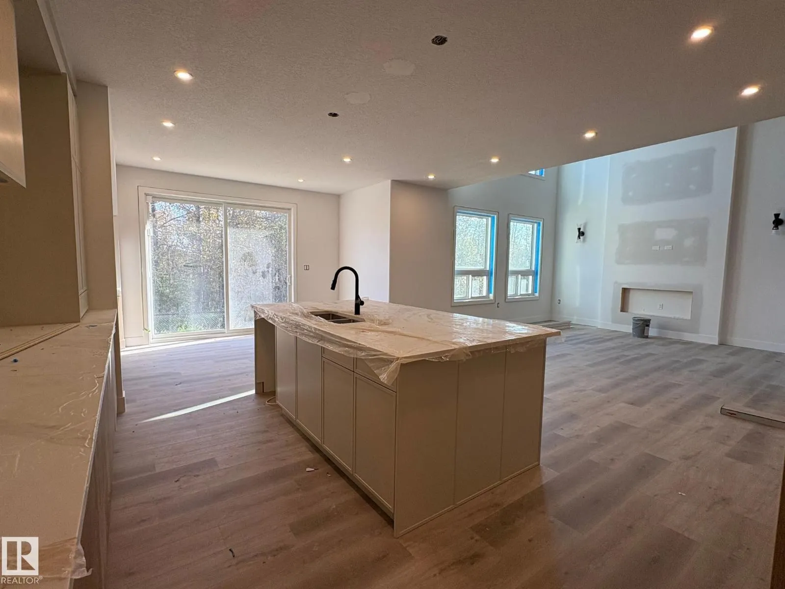 14 Arthur WY