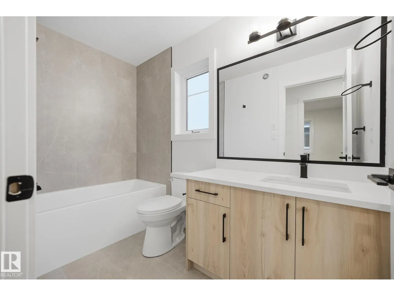 74 Hemingway CR