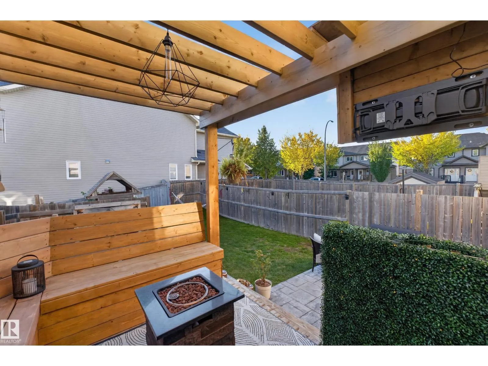 83 RADCLIFFE WD