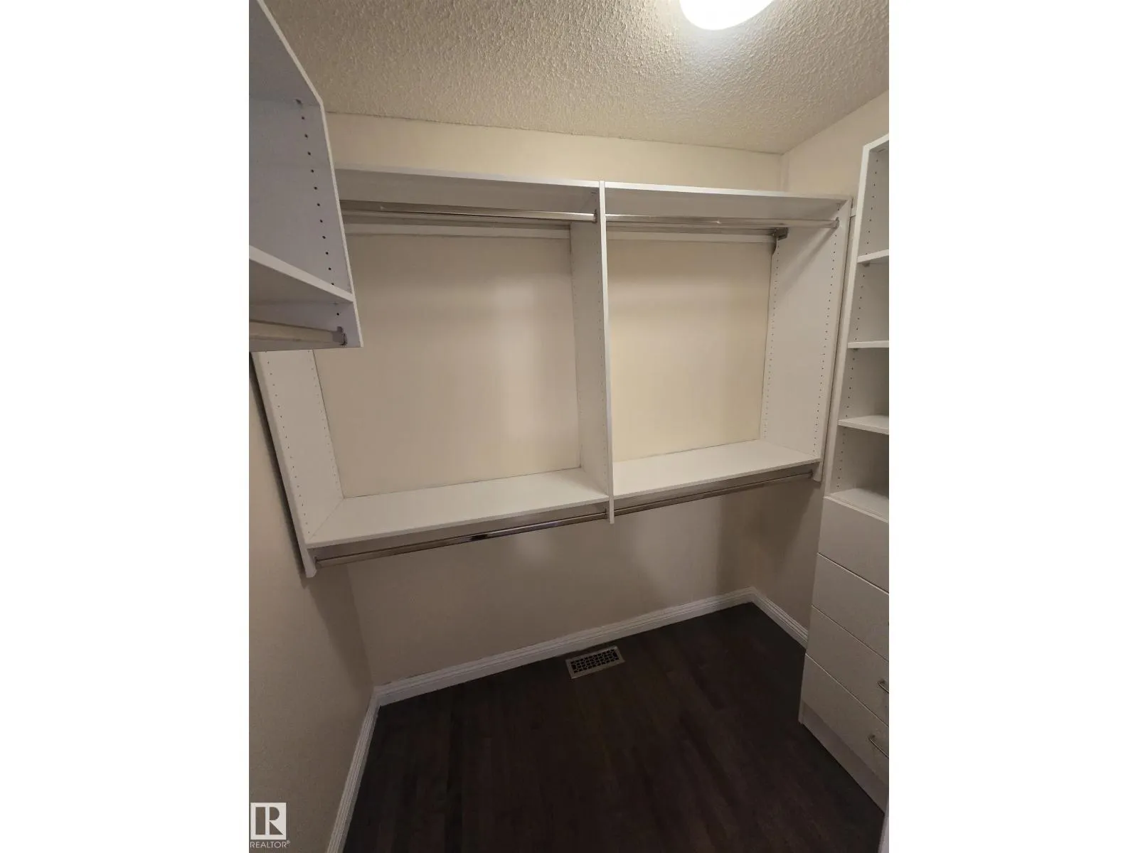 13812 149 AV NW