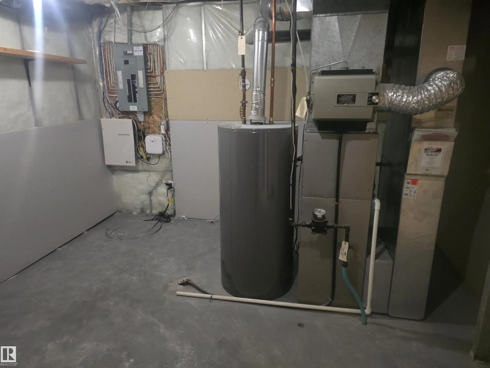 13812 149 AV NW
