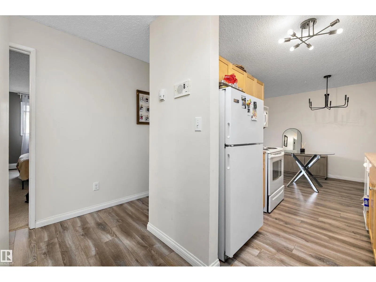 #302 51 BROWN ST