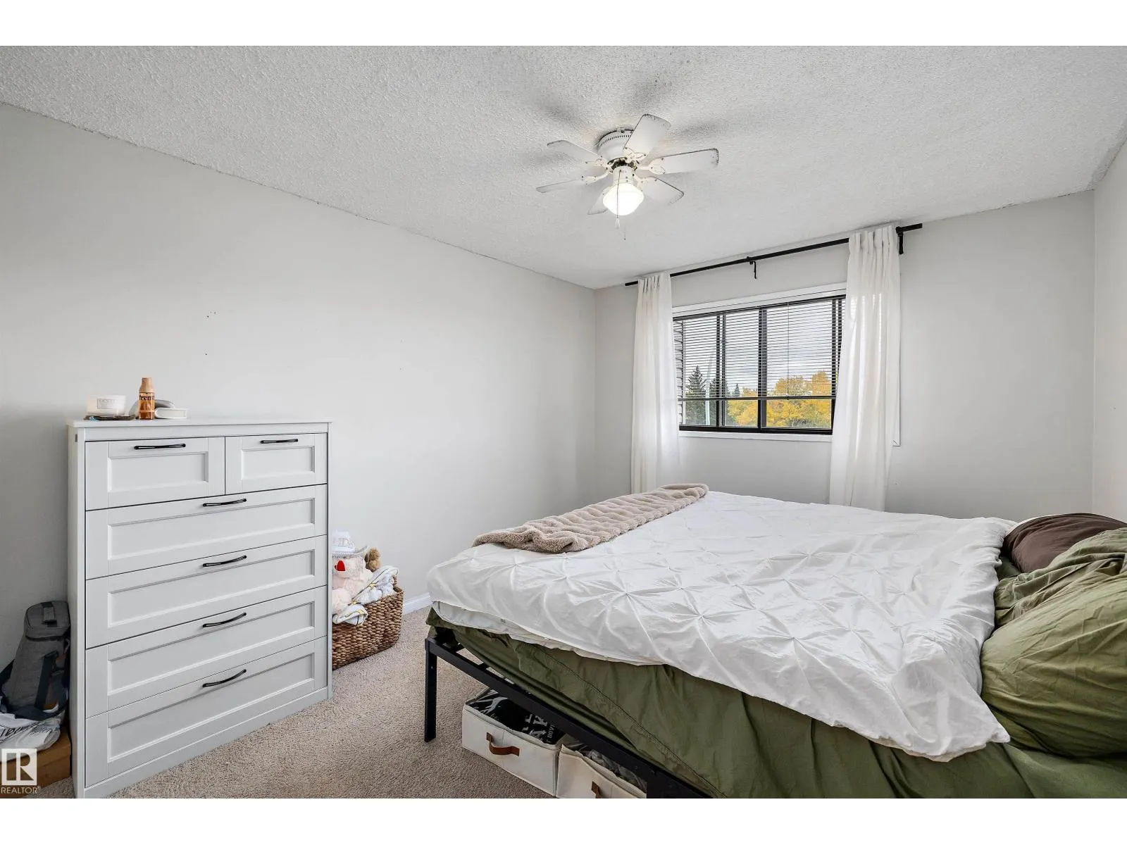 #302 51 BROWN ST