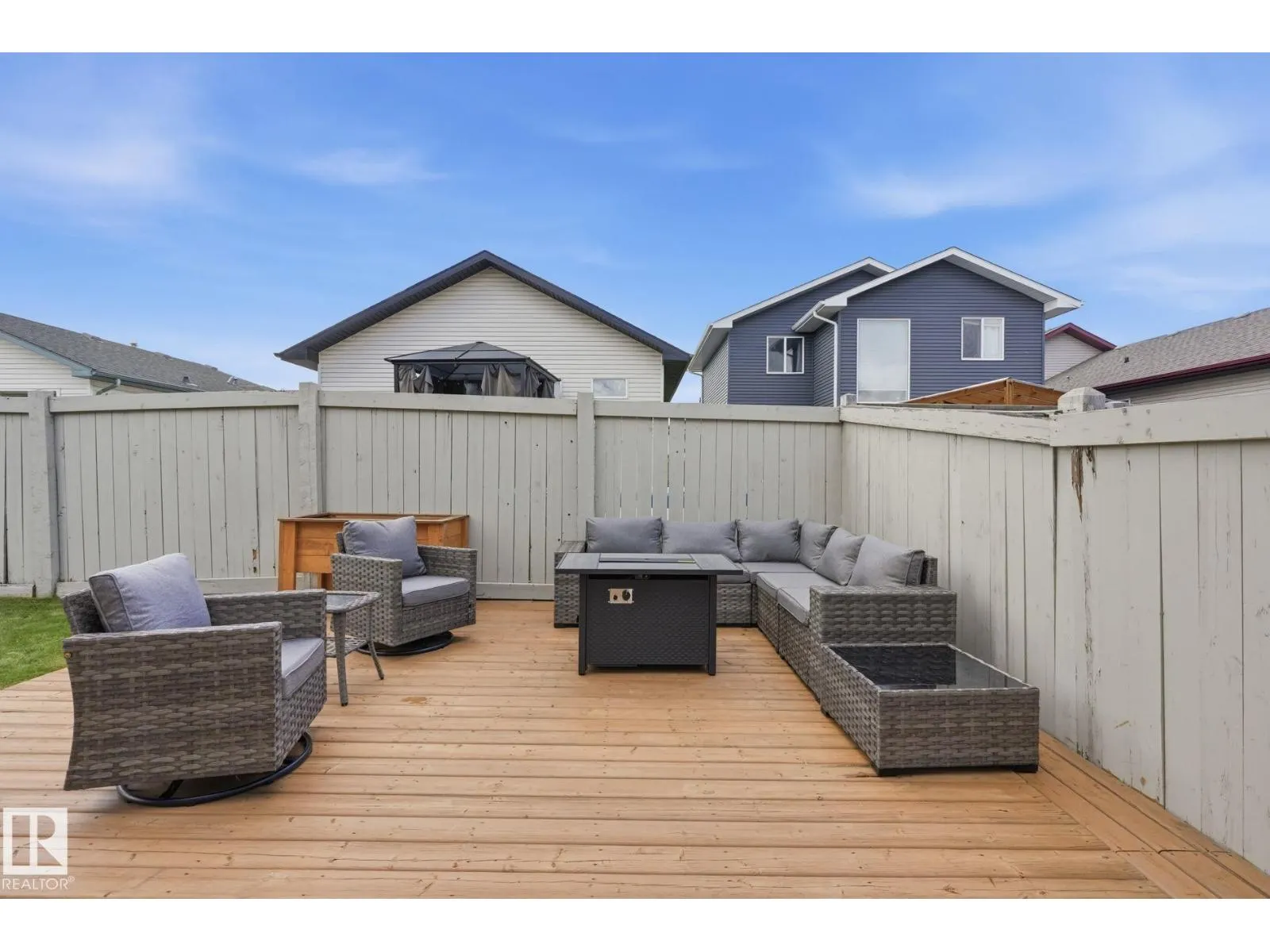 66 Willowby CL