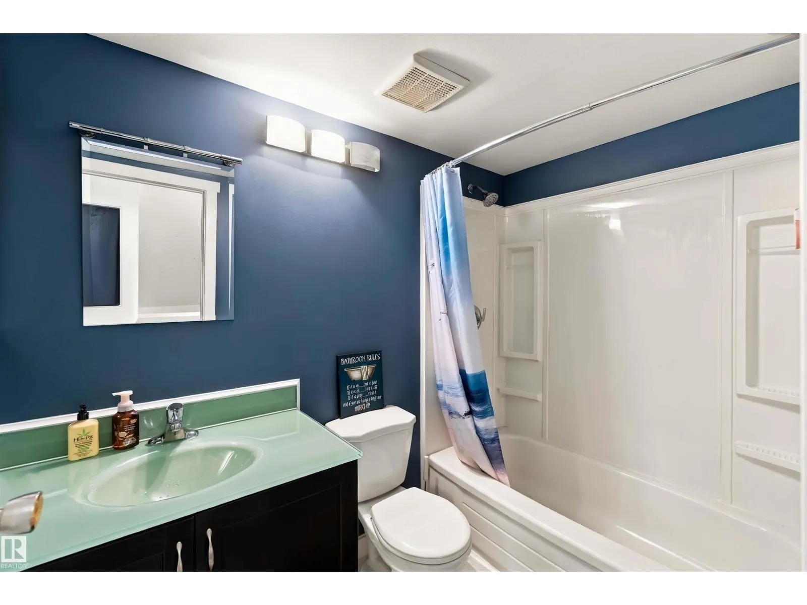 #48 13590 38 ST NW