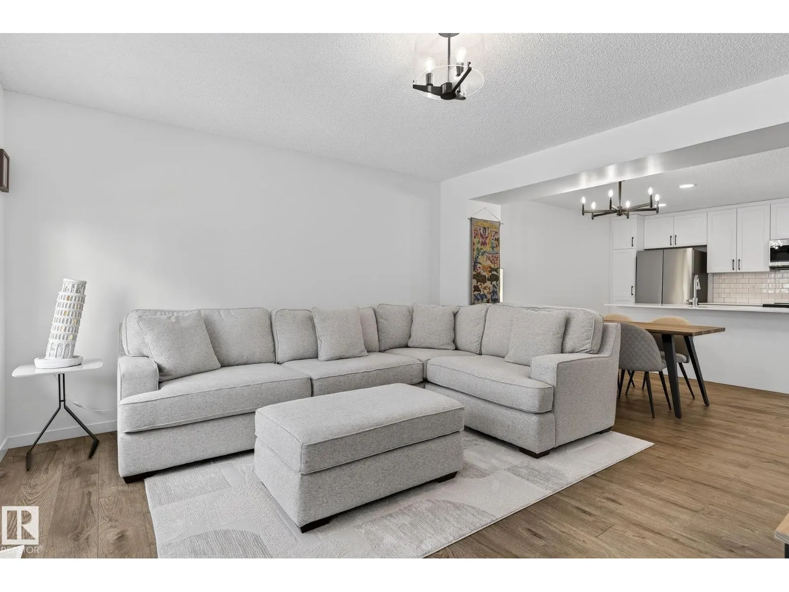 #7 50 McLaughlin DR