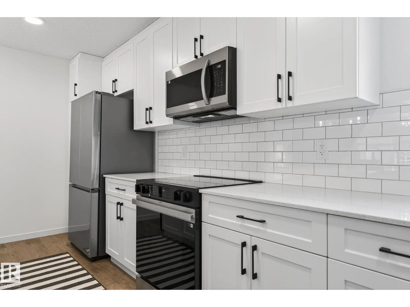 #7 50 McLaughlin DR