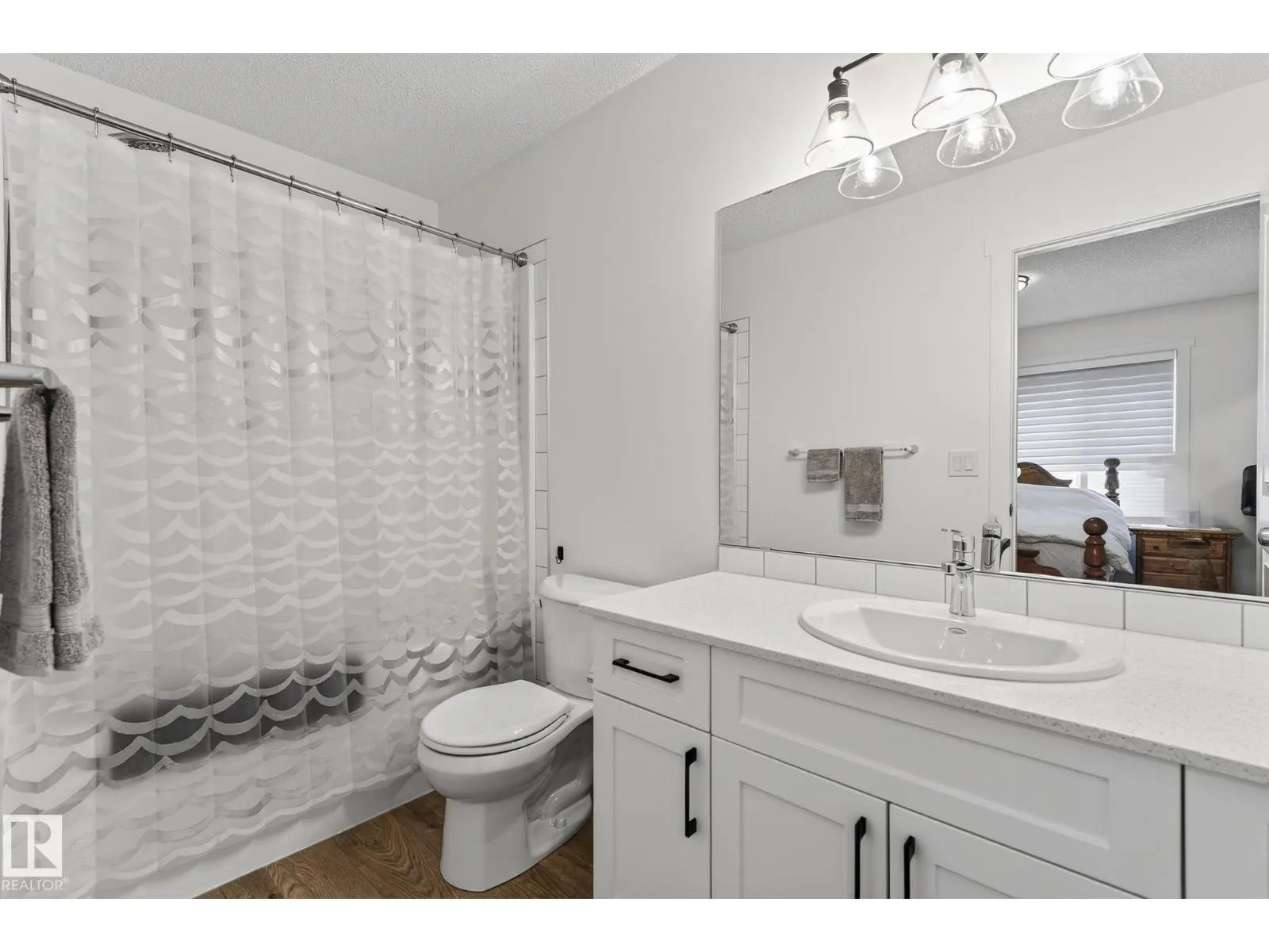 #7 50 McLaughlin DR