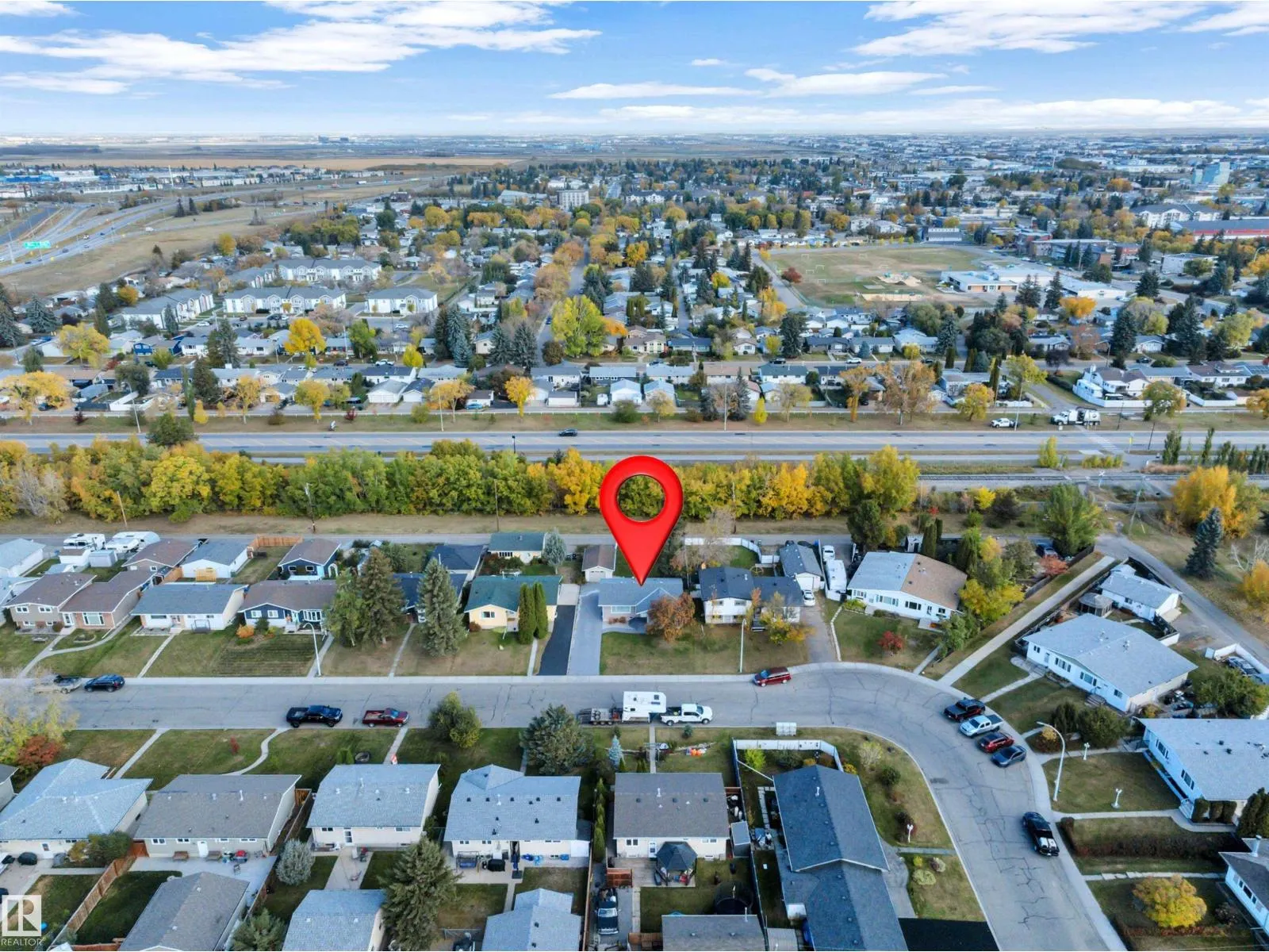 42 CAMELOT AV