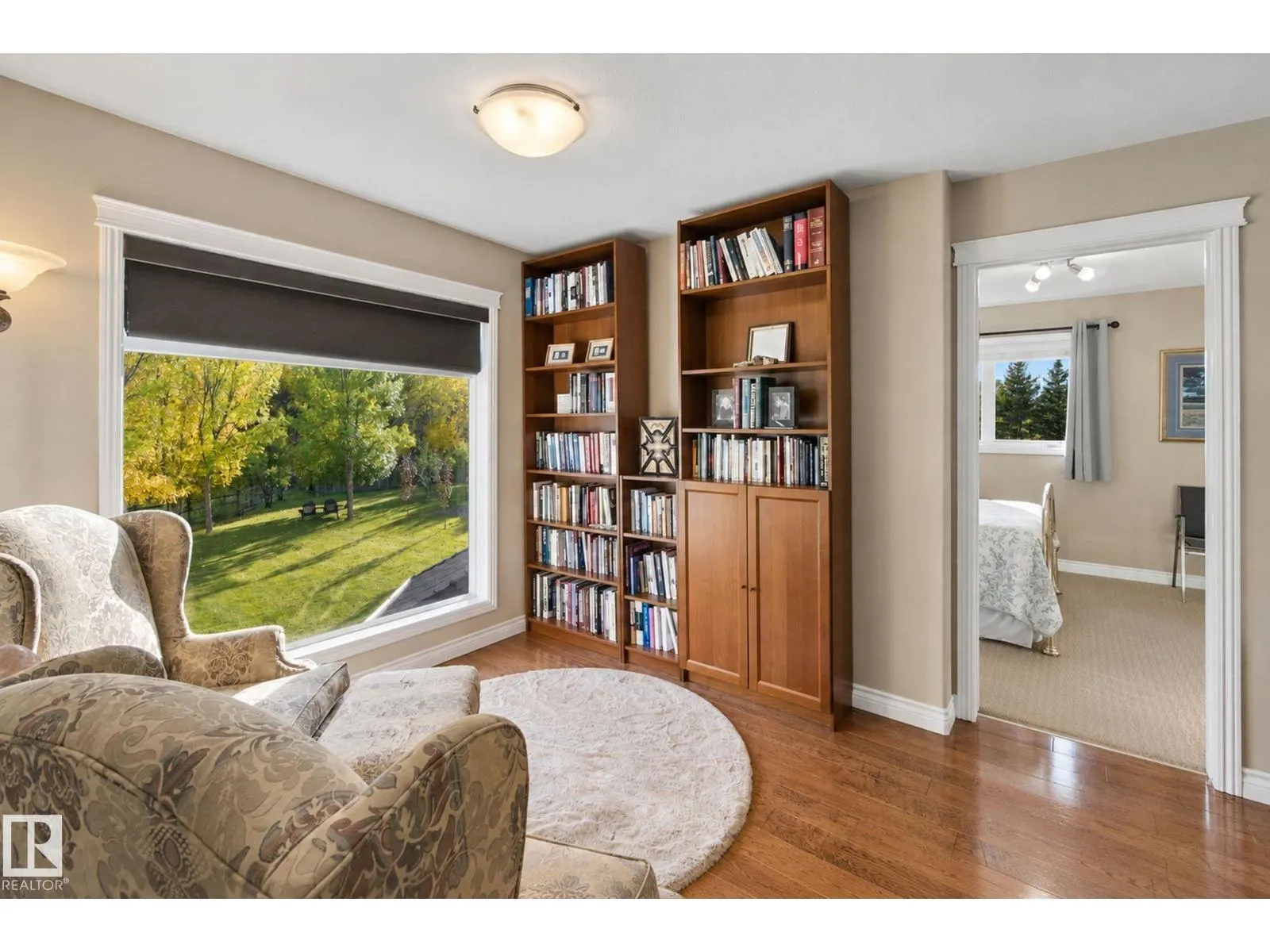 6 ROSENTHAL WY